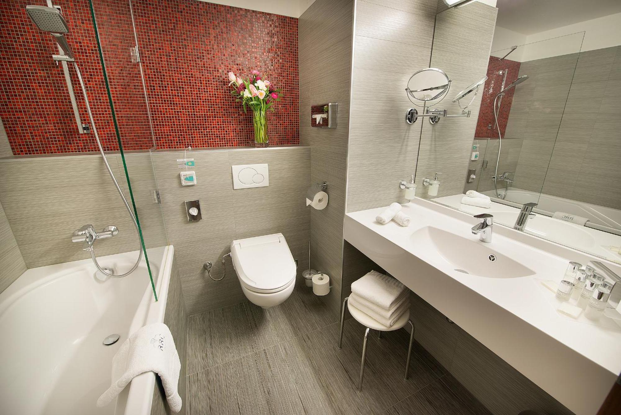 Wellness Hotel Diamant Hluboká nad Vltavou Εξωτερικό φωτογραφία