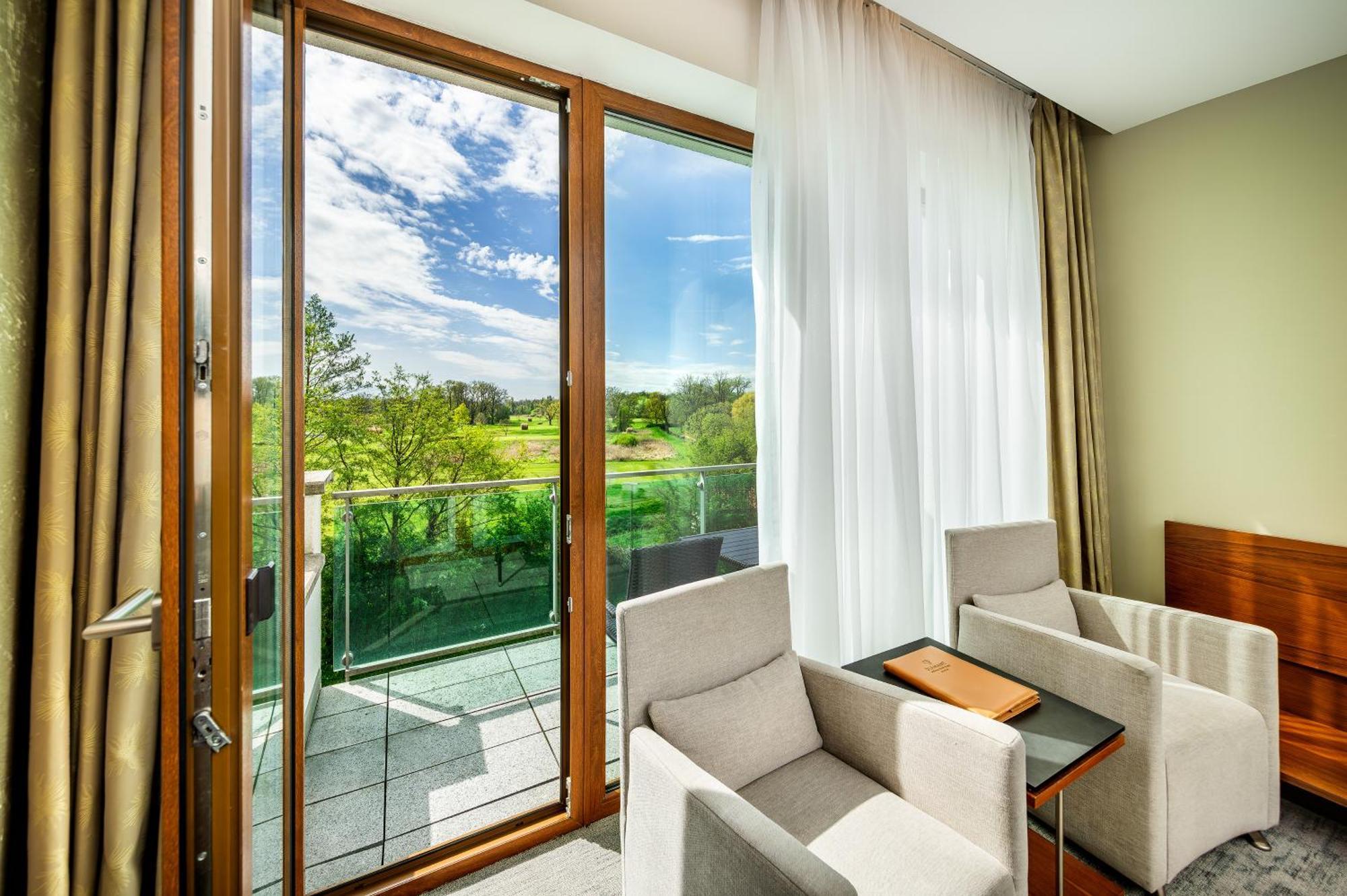 Wellness Hotel Diamant Hluboká nad Vltavou Εξωτερικό φωτογραφία