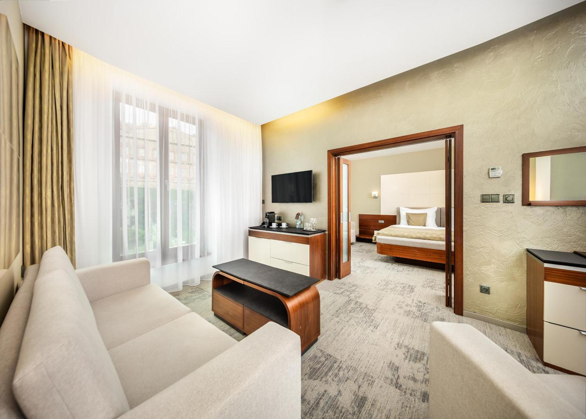 Wellness Hotel Diamant Hluboká nad Vltavou Εξωτερικό φωτογραφία